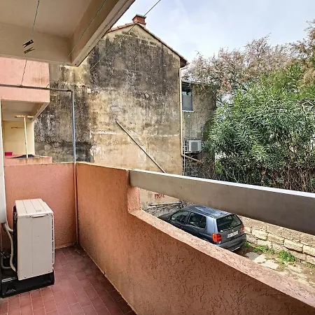 Апартаменты Climatise Avec Et Parking Prive, A Deux Pas De La Plage, Wifi Inclus - Fr-1-715-7 *