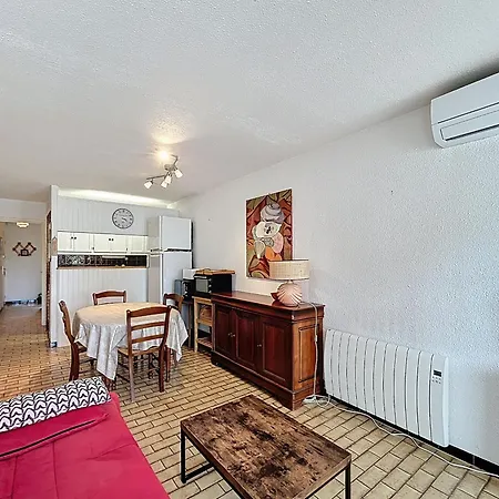 Climatise Avec Et Parking Prive, A Deux Pas De La Plage, Wifi Inclus - Fr-1-715-7 Apartment