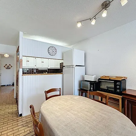 Apartment Climatise Avec Et Parking Prive, A Deux Pas De La Plage, Wifi Inclus - Fr-1-715-7